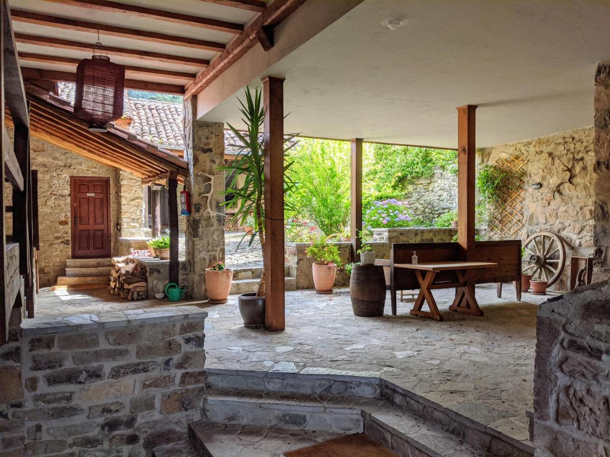 Apartamento Olmares Picos De Europa - 4 Personas Lomeña Buitenkant foto